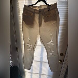 Judy Blue White Distressed Skinny Jeans